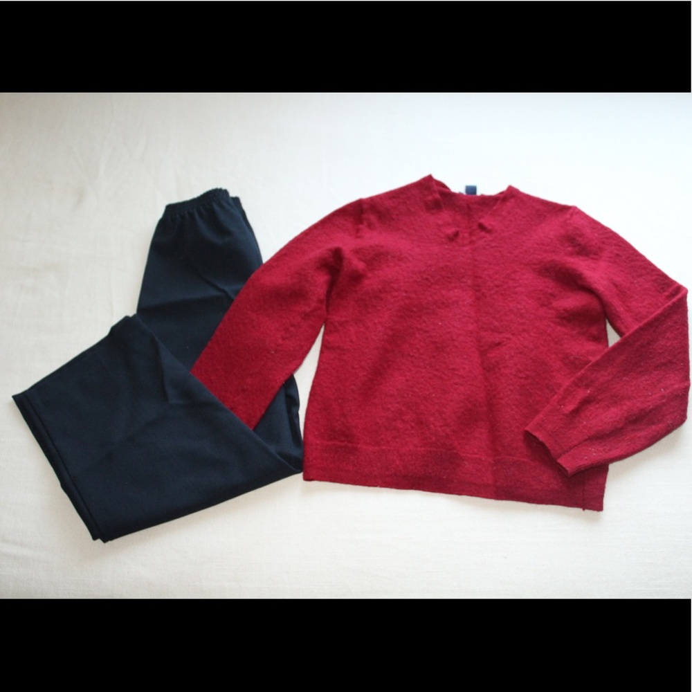 A set of 2 items for kids